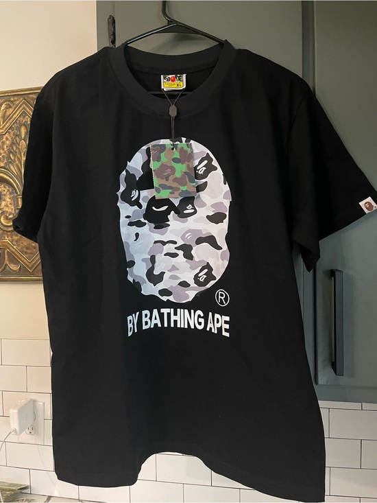 Bape Other - Men’s Graphic Design Tee Size XL.